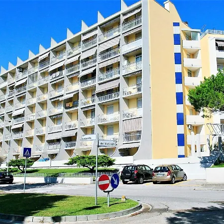 Belvilla By Oyo Charming With Terrace Holiday home Porto Santa Margherita di Caorle