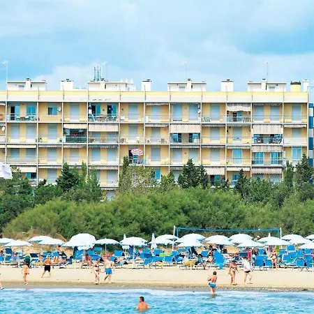 Belvilla By Oyo Charming With Terrace Porto Santa Margherita di Caorle