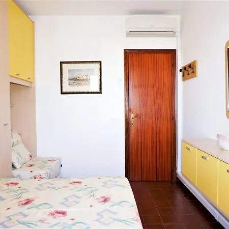 Holiday home Belvilla By Oyo Charming With Terrace *
