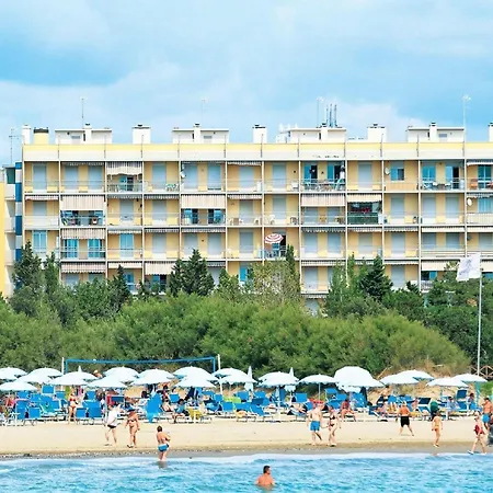 Belvilla By Oyo Charming With Terrace * Porto Santa Margherita di Caorle